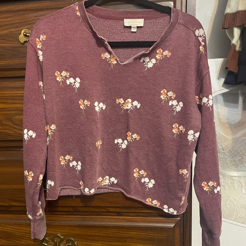 Lucky cropped sweater.